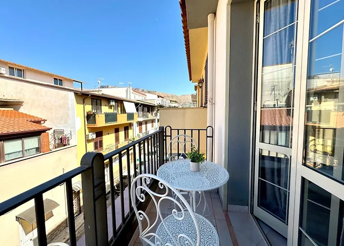 Oda ve Kahvaltı Blue 3*