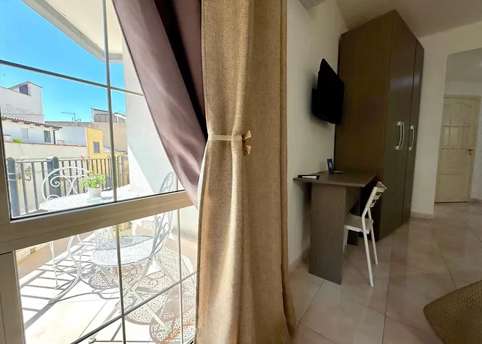 Oda ve Kahvaltı Blue