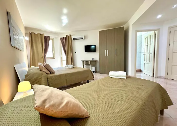 Bed & Breakfast Blue